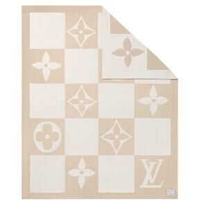 Louis Vuitton Authentic 100% Cashmere Damier knit blanket NWT $1570